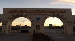 KENARLARI ALÜMİNYUM ÖN YÜZ PLEKSİ İÇTEN LED AYDINLATMALI FİLELİ KUTU HARF TABELA